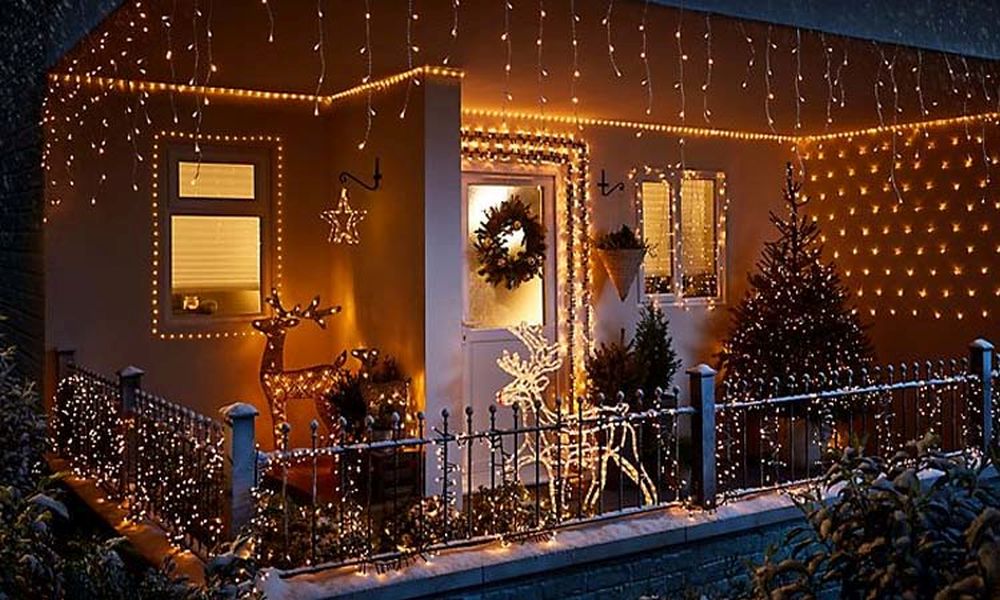 Cum sa ne inveselim serile de iarna si sarbatorile cu ghirlande luminoase
