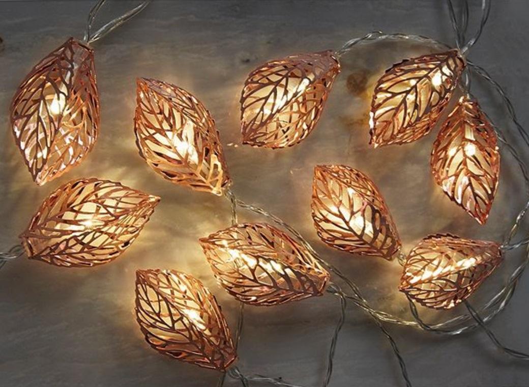 Ghirlandele luminoase se asorteaza cu toamna