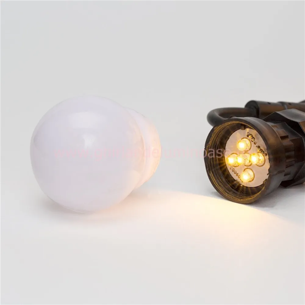 Ghirlanda Luminoasa 10M cu 20 LEDuri Mate, Cablu Negru, Lumina Naturala, Conectabila 30M, cu Timer, de Exterior
