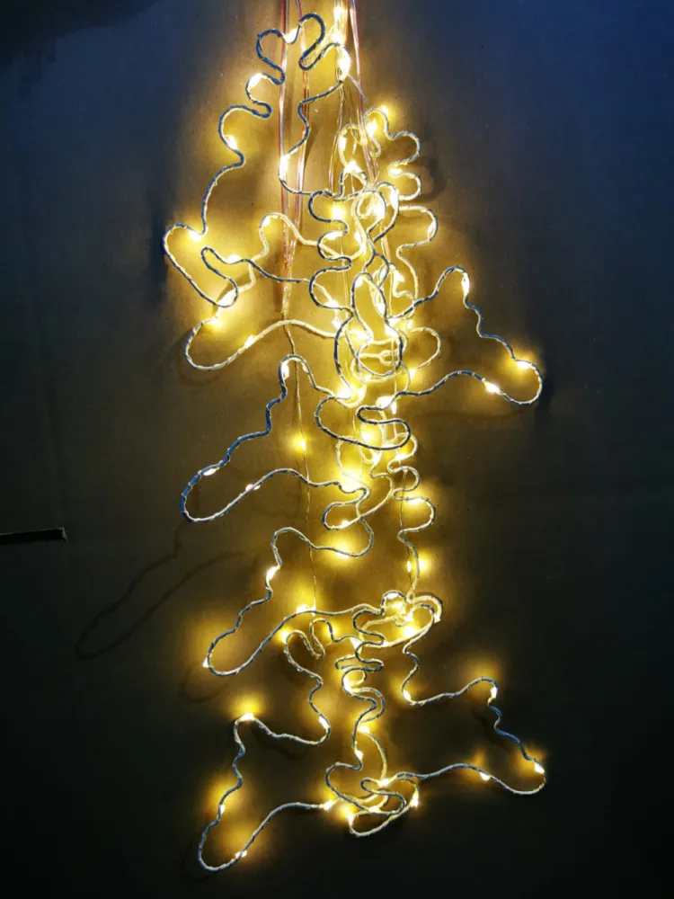 Ghirlanda Luminoasa Decorativa 1.8M cu Reni si miniLEDuri, Cablu Transparent, Lumina Calda, de Exterior