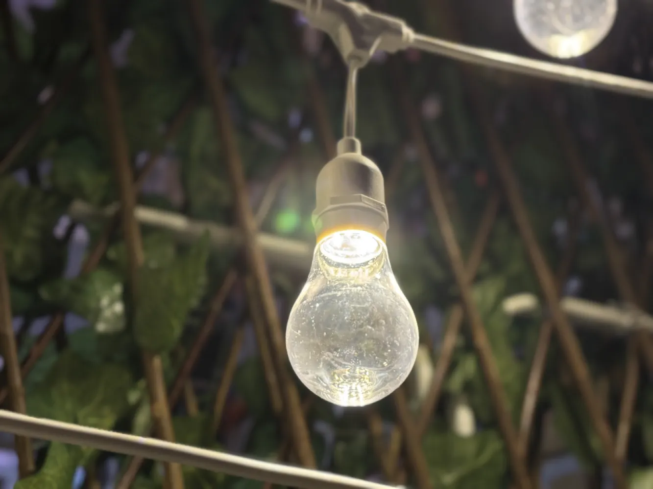 Bec LED, 1.5W, din Plastic, Dimabil, E27, A60, Lumina Naturala, de Exterior
