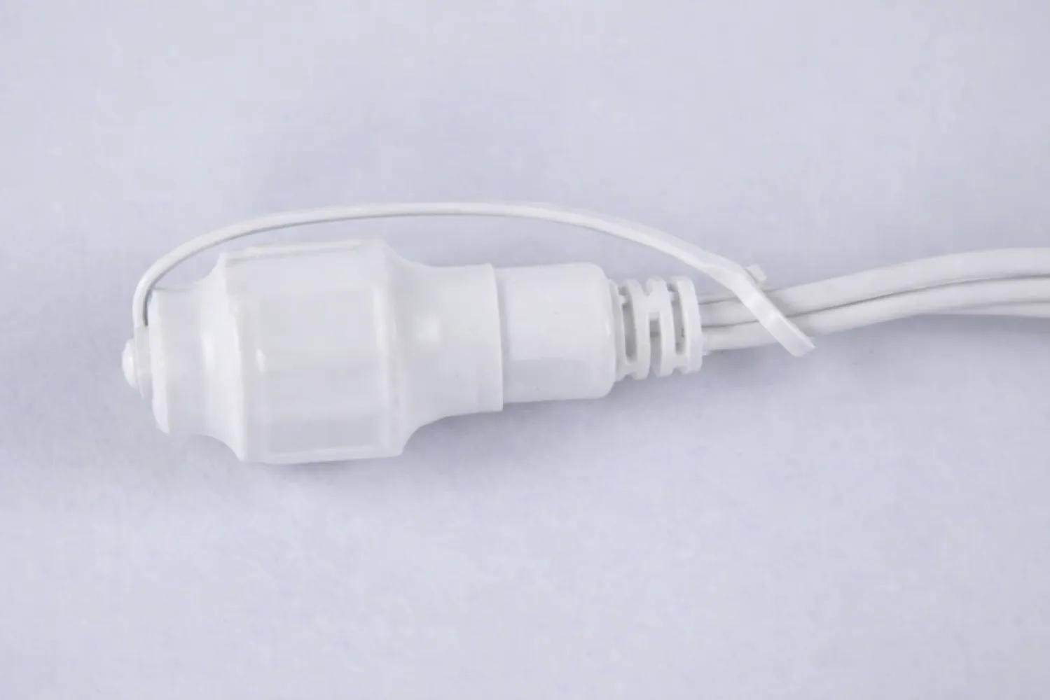 Ghirlanda Luminoasa 10M cu 20 LEDuri Speciale, Cablu Alb, Lumina Naturala, Conectabila 1000M, De Exterior