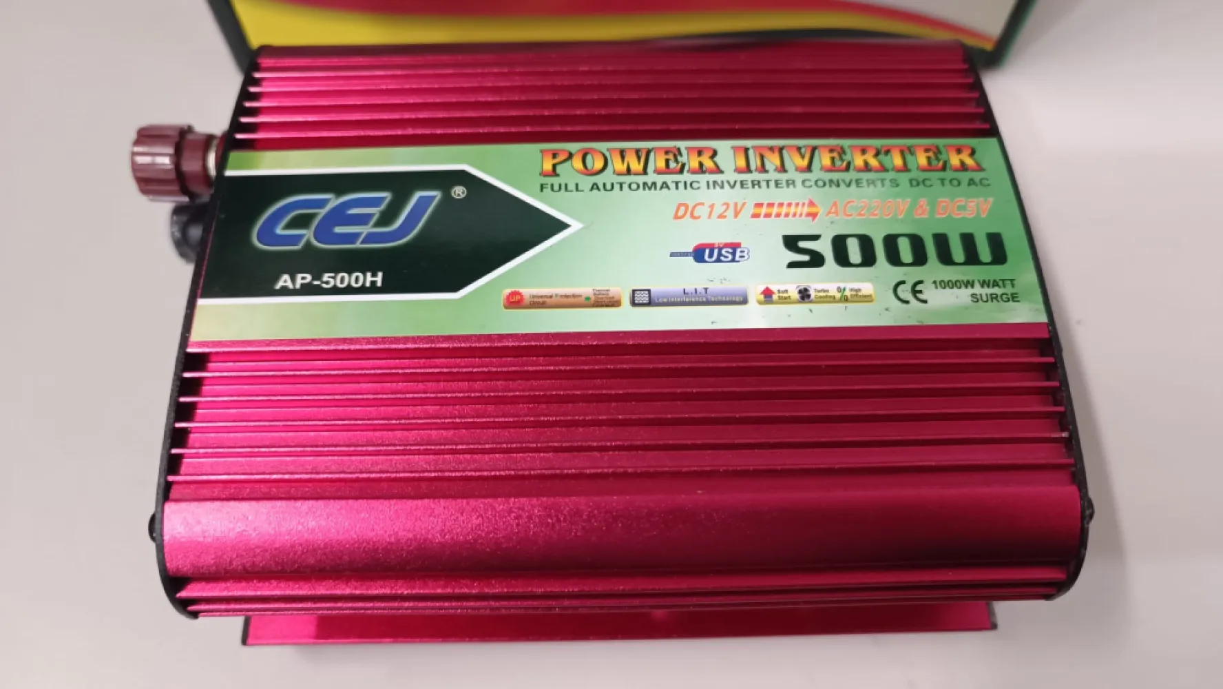 Invertor 500W cu Cabluri Detasabile