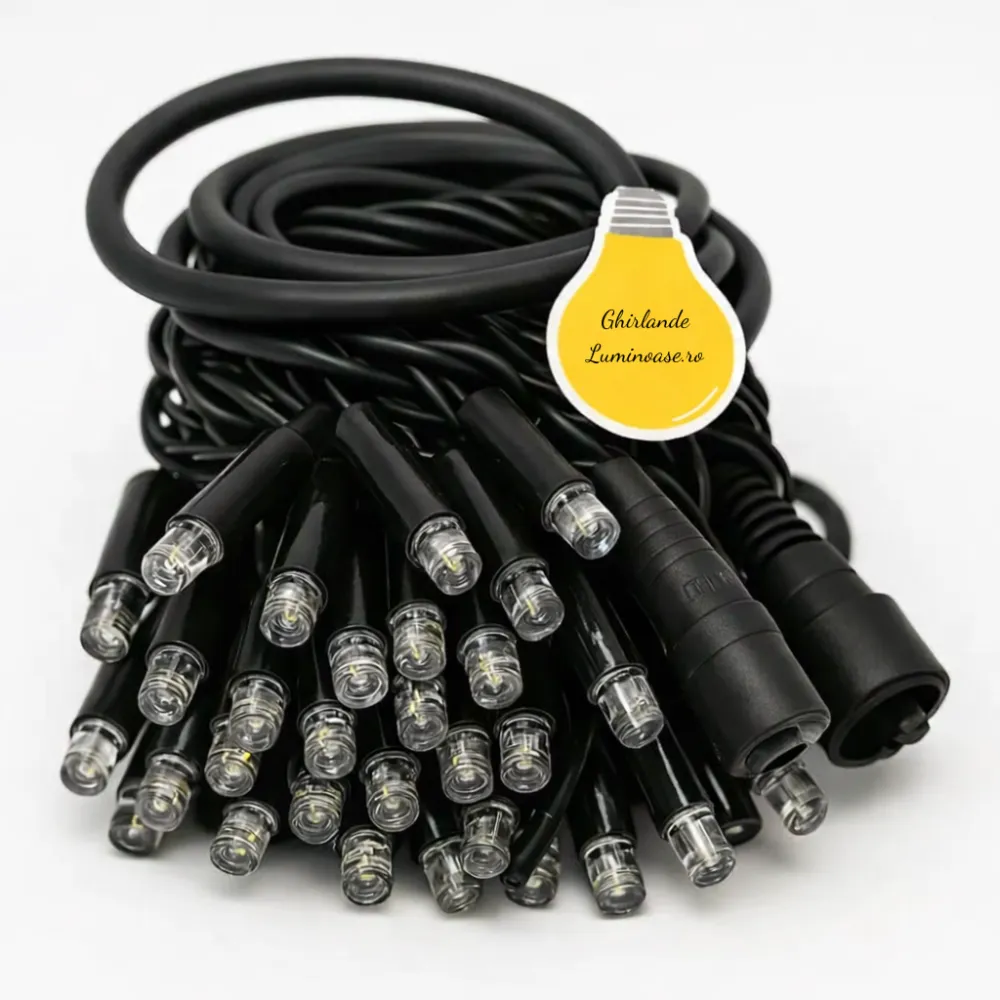 Ghirlanda Luminoasa Decorativa 50M cu 400 LEDuri, Cablu Negru, Lumina Calda, Conectabila, de Exterior