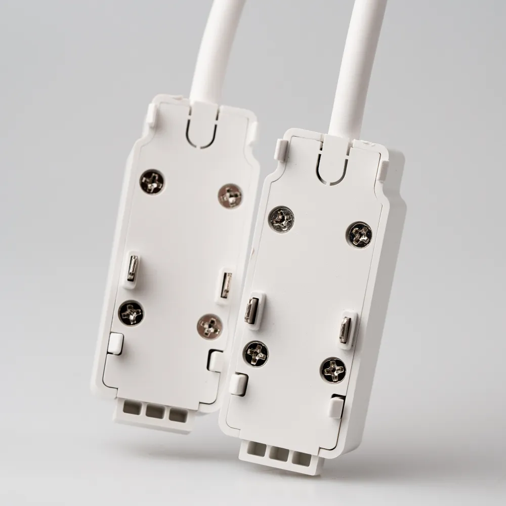 Conector de Tip "I", Alb
