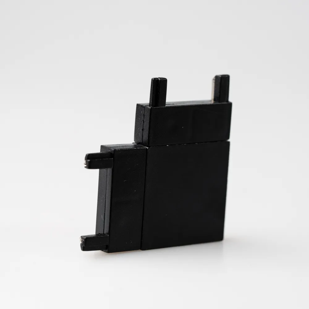 Conector de Tip "L" pentru Sina Magnetica Slim Incastrata, Negru