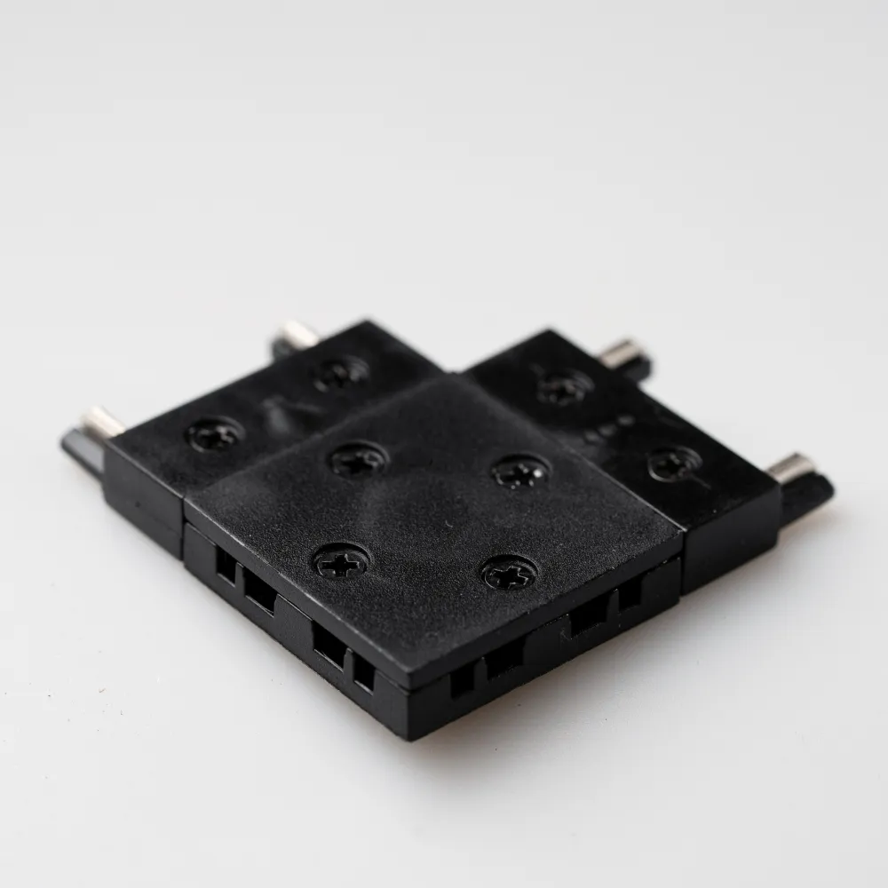 Conector de Tip "L" pentru Sina Magnetica Slim Incastrata, Negru