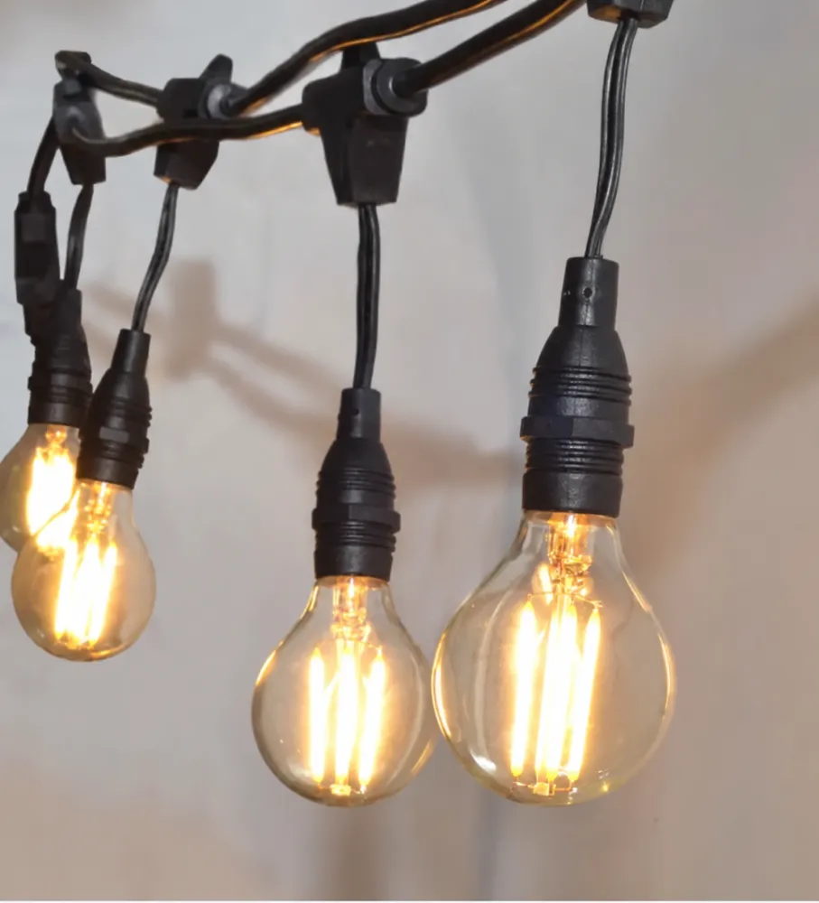 Ghirlandă Luminoasă 170M cu 425 Becuri Bec 2 LEDuri Filament, 2W, din Sticla, Dimabil, E12, G50, Lumina Calda, de Exterior, Cablu Negru cu Pendul de 10cm.