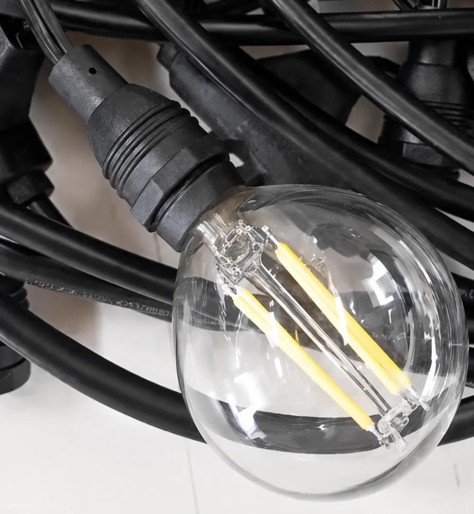 Bec 4 LEDuri Filament, 4W, din Sticla, E12, G50, Lumina Foarte Calda, de Interior