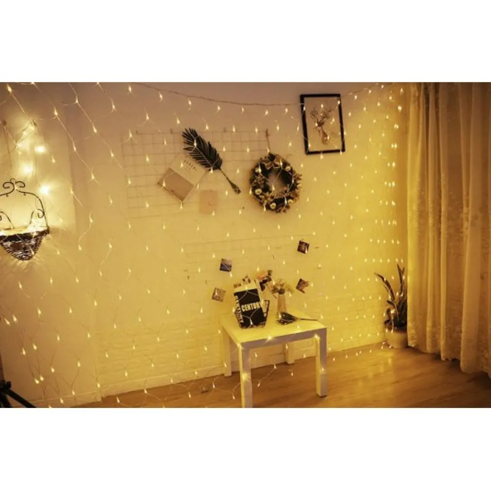 Plasa Luminoasă Decorativa 2M x 2M, 144 LEDuri, Cablu Transparent, Lumină Calda, 8 Programe, de Exterior